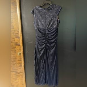 Mother of the bride dress only one ones size 12